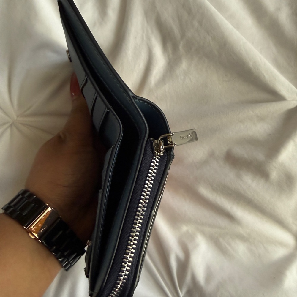 Kate Spade Wallet - Picture 3 of 10
